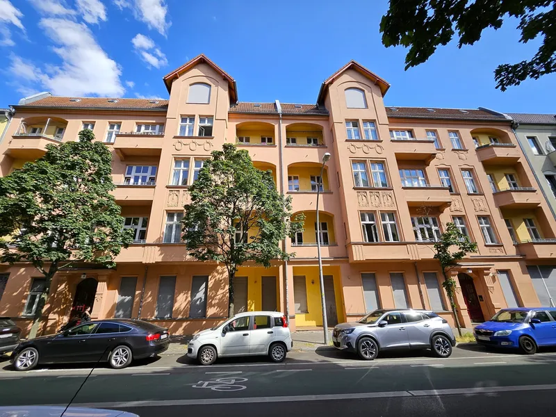 Top Lage, helle 3-Zimmer Wohnung mit Balkon in zentraler Lage — photo 1
